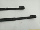Hummer H3 Pair Of Windshield Wiper Arms-9