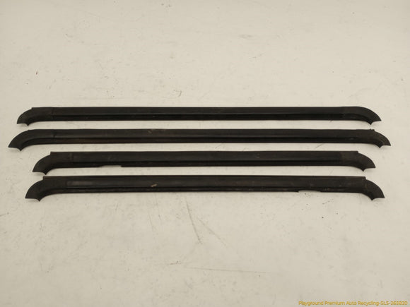 Hummer H3 Set Of Window Seal Weatherstrips