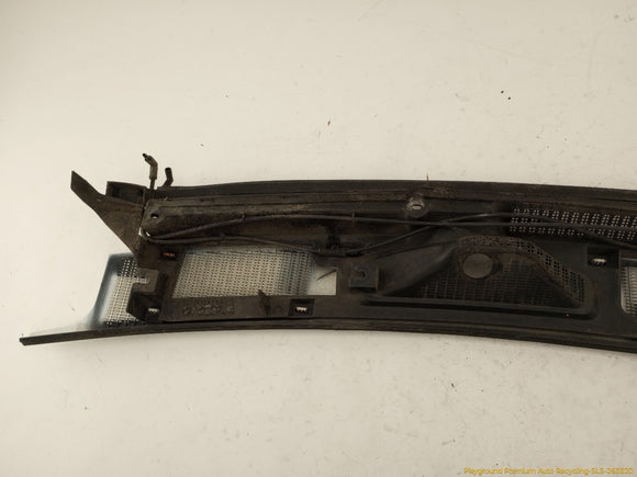 Hummer H3 Cowl Vent Panel