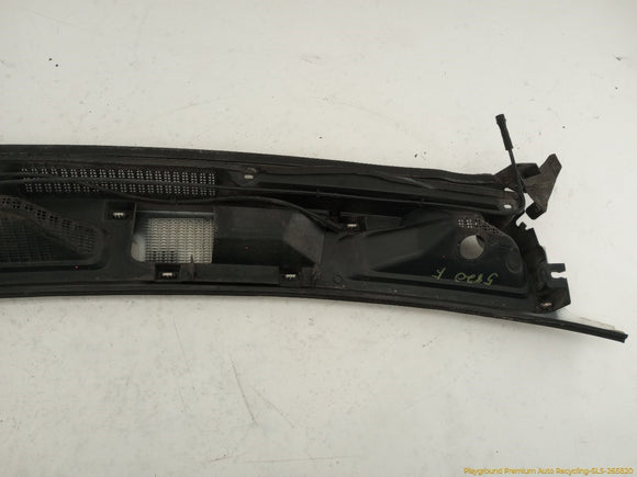 Hummer H3 Cowl Vent Panel