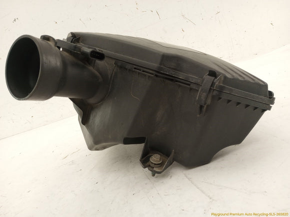 Hummer H3 Air Cleaner Box Housing
