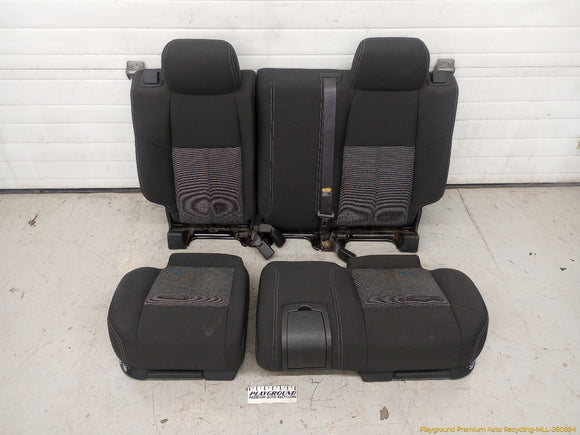Hummer H3 Rear Seat Set