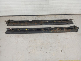 Hummer H3 Pair Of Rocker Panel Side Skirts - 0