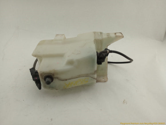 Hummer H3 Windshield Washer Reservoir