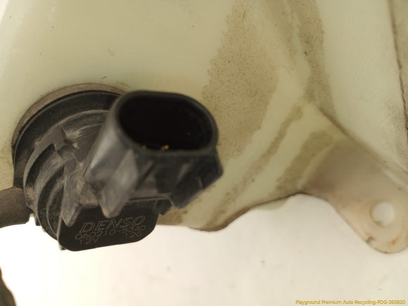 Hummer H3 Windshield Washer Reservoir