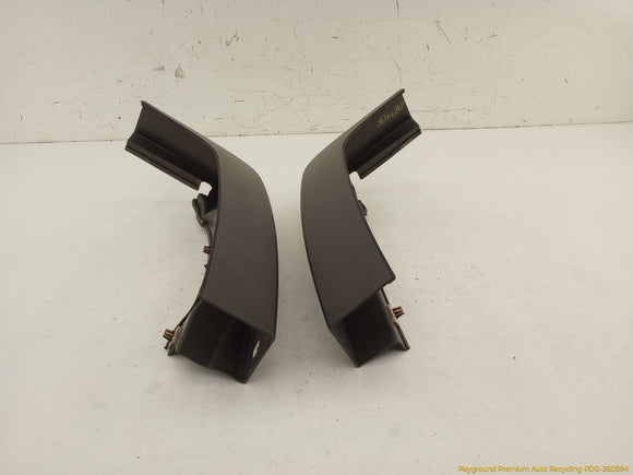 Hummer H3 Pair Of Exterior D Pillar Trim