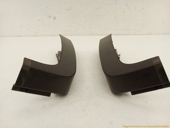 Hummer H3 Pair Of Exterior D Pillar Trim