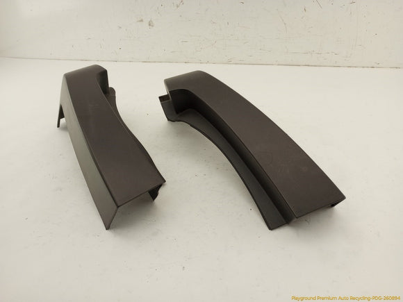 Hummer H3 Pair Of Exterior D Pillar Trim