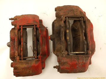 Hummer H3 Pair Of Front Brake Calipers - 0