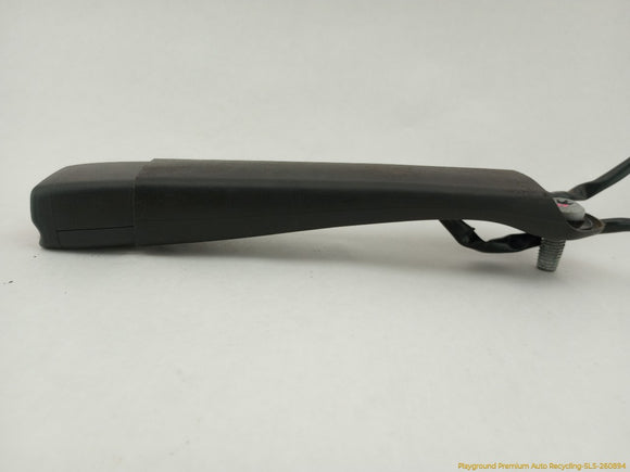 Hummer H3 Passenger Right Front Seat Buckle