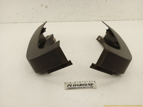 Hummer H3 Pair Of Exterior D Pillar Trim