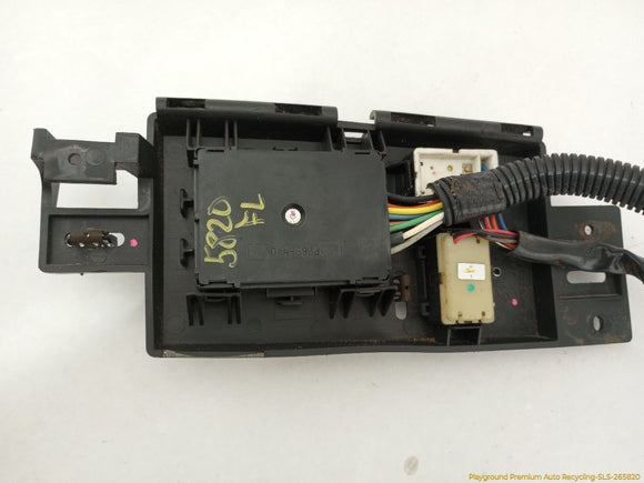 Hummer H3 Front Left Power Seat Control Switch Panel