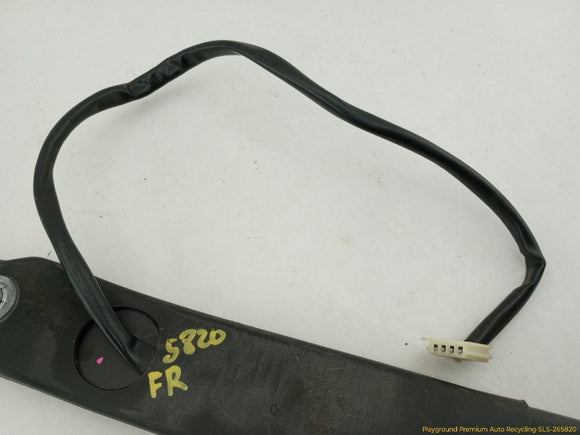 Hummer H3 Passenger Right Front Seat Buckle