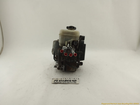 Hummer H3 ABS Pump & Booster Master Cylinder Assembly