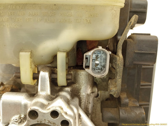 Hummer H3 ABS Pump & Booster Master Cylinder Assembly