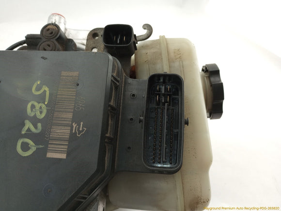 Hummer H3 ABS Pump & Booster Master Cylinder Assembly