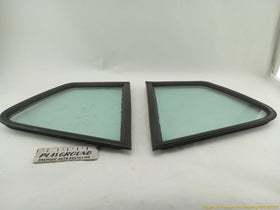 Porsche 944 Pair Of Rear Quarter Glass Panels