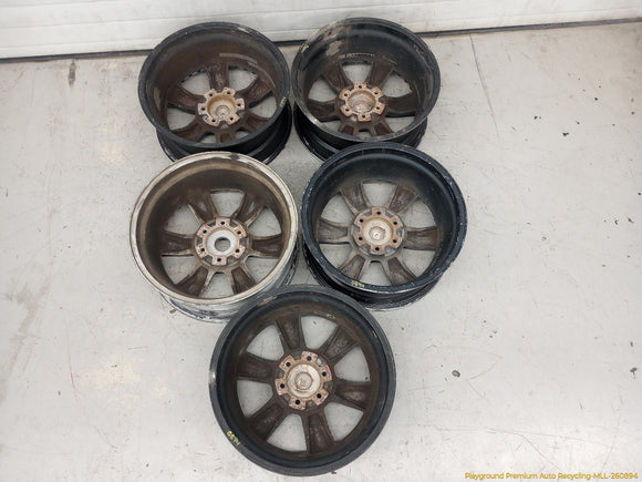 Hummer H3 Set Of Aftermarket American Racing Wheels