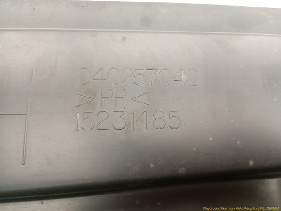 Hummer H3 Passenger Right Front Inner Fender Liner