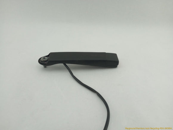 Hummer H3 Driver Left Front Seat Buckle
