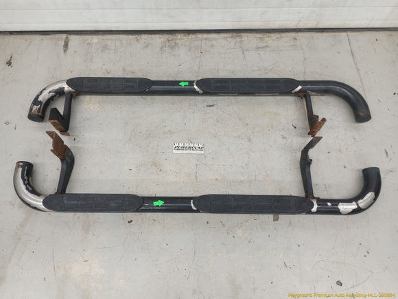 Hummer H3 Pair Of Running Board Step Bars