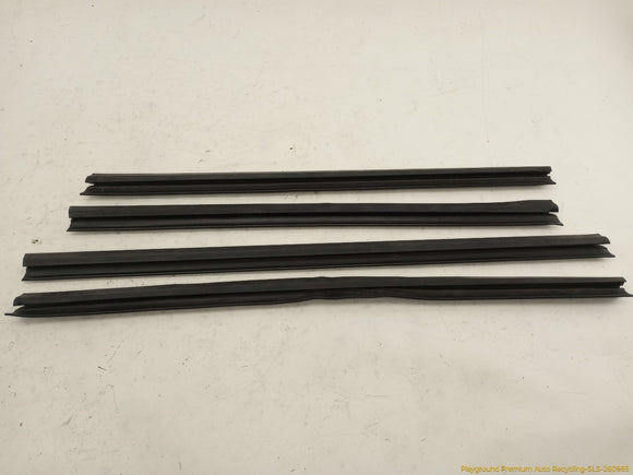 Volvo XC70 Set Of Door Window Belt Seal Run Channel Weatherstrips