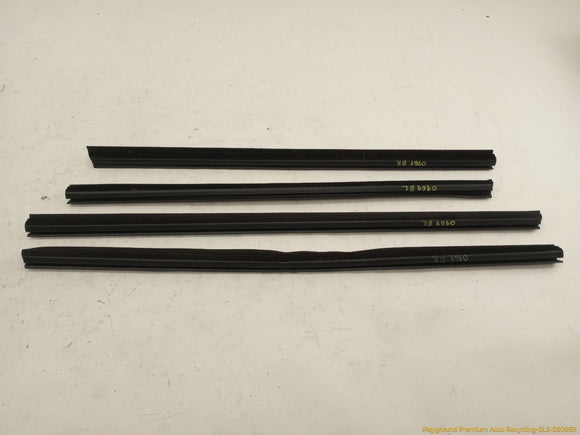 Volvo XC70 Set Of Door Window Belt Seal Run Channel Weatherstrips