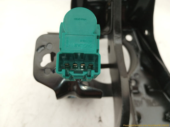 Land Rover Evoque Brake Pedal