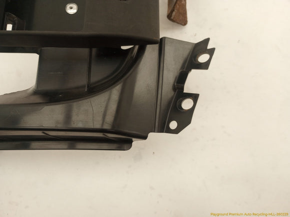 Land Rover Evoque Pair Of Rear Bumper Corner Mount Brackets