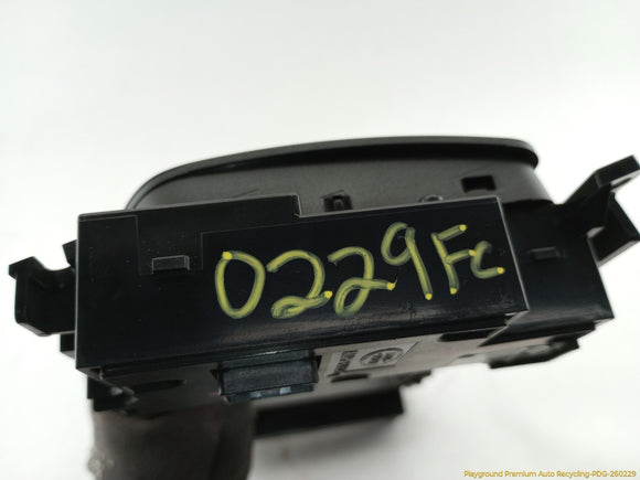 Land Rover Evoque Radio Screen Surround Control Panel