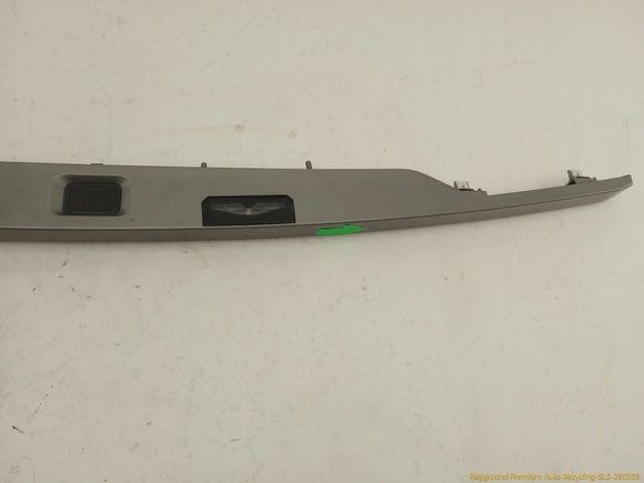 Land Rover Evoque License Plate Lamp Trim