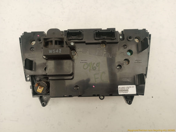 Volvo XC70 Climate Control Panel