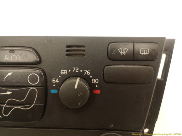Volvo XC70 Climate Control Panel