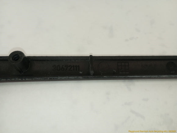 Volvo XC70 Radio & Climate Control Dash Wood Trim