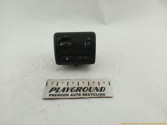 Volvo XC70 Headlight Fog Light Control Switch Assembly