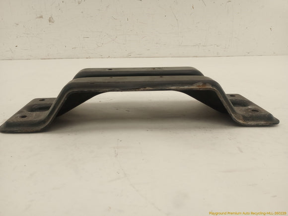 Land Rover Evoque Front Driveshaft Support Mount Bracket