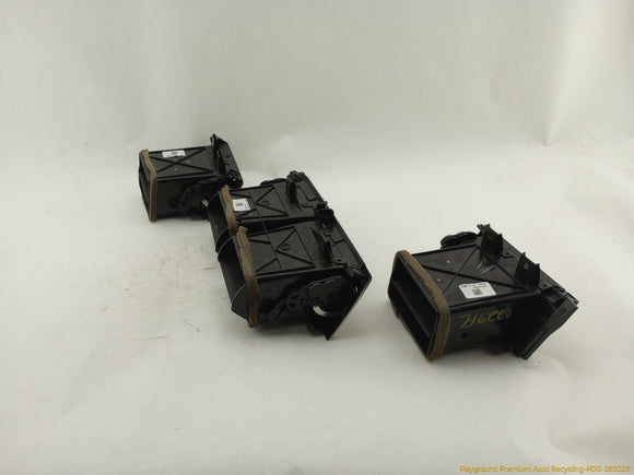 Land Rover Evoque Set Of 3 Air Vents