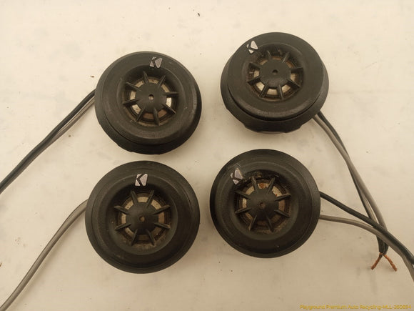 Hummer H3 Set Of Audio Speakers