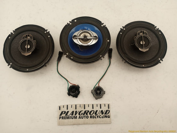 Hummer H3 Set Of Audio Speakers