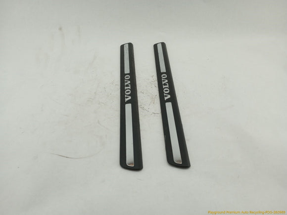 Volvo XC70 Pair Of Front Door Sill Step Plate Trim