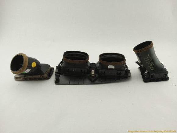 Volvo XC70 Set Of Air Vents