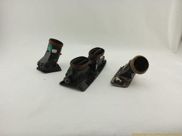 Volvo XC70 Set Of Air Vents