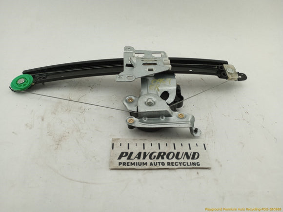 Volvo XC70 Passenger Right Rear Door Window Regulator