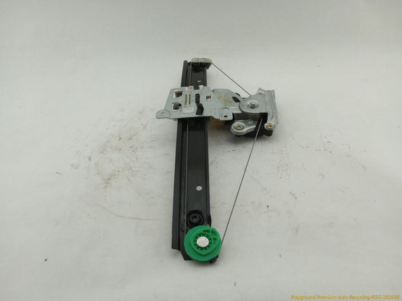 Volvo XC70 Passenger Right Rear Door Window Regulator