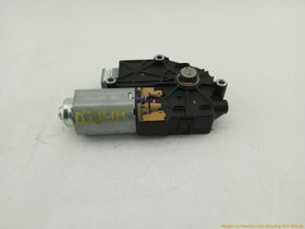 Land Rover Evoque Sunroof Motor - 0